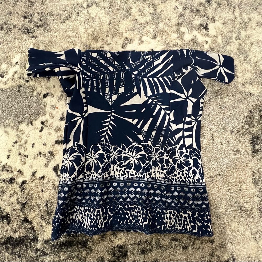 Blouse - Picture 2 of 4